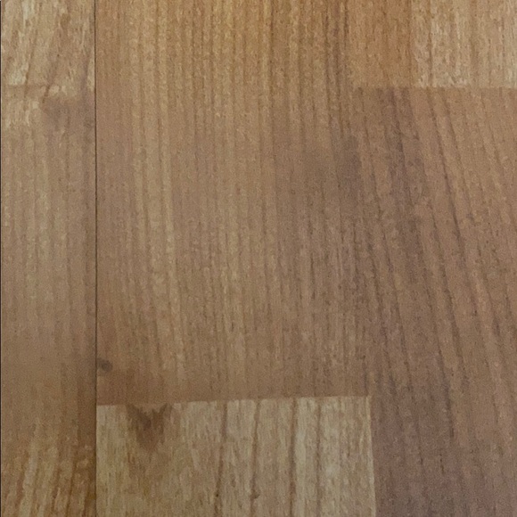 Meet your Posher, Emma - Picture 1 of 1